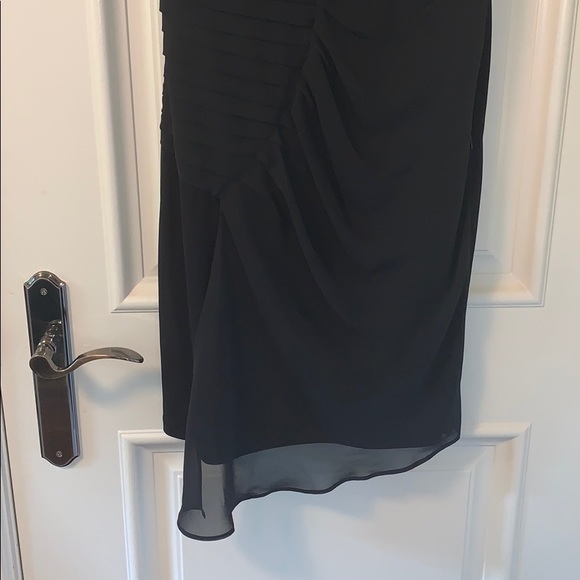 Max & Cleo dress with cute draping - Picture 4 of 5